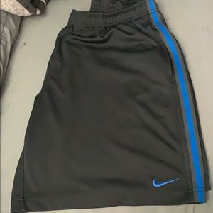 Men’s NIke athletic shorts